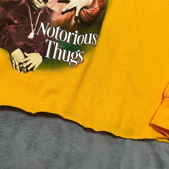 Biggie Cropped Long Sleeve Size Medium - Picture 3 of 5